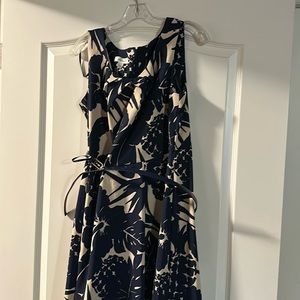 Women’s 14w floral dress brand new without tags